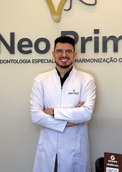 Dr. Gabriel Fernandes